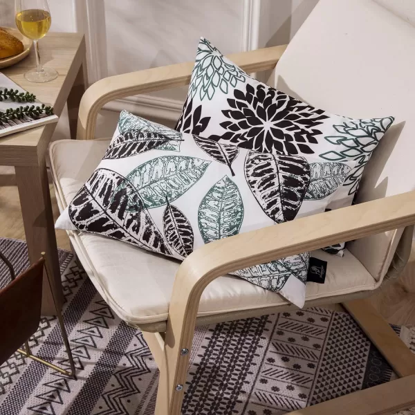 Phantoscope Set of 4 New Living Series Halloween Velvet Pillows Leaf Geometric Throw Decorative Fall Velvet Pillow Cover Cushion Cover Orange and Black 18 x 18 inches 45 x 45 cmBlack