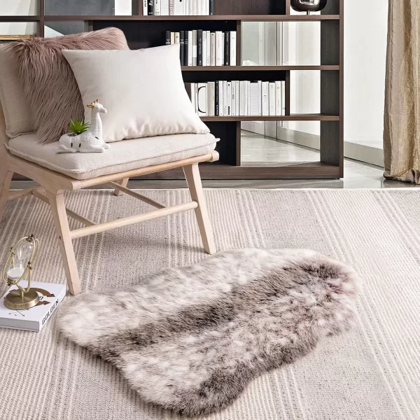 Phantoscope Faux Fur Rug Fluffy Soft Faux Fox Fur Area Rugs for Bedroom Livingroom Kids Room Decor Shaggy Fur Rugs AntiSkid Beige 2 x 3 FeetDark Coffee