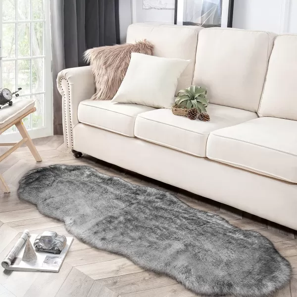 Phantoscope Faux Fur Rug Fluffy Soft Faux Fox Fur Area Rugs for Bedroom Livingroom Kids Room DecorShaggy Fur Rugs AntiSkid White Brown 2 x 6 FeetBlack