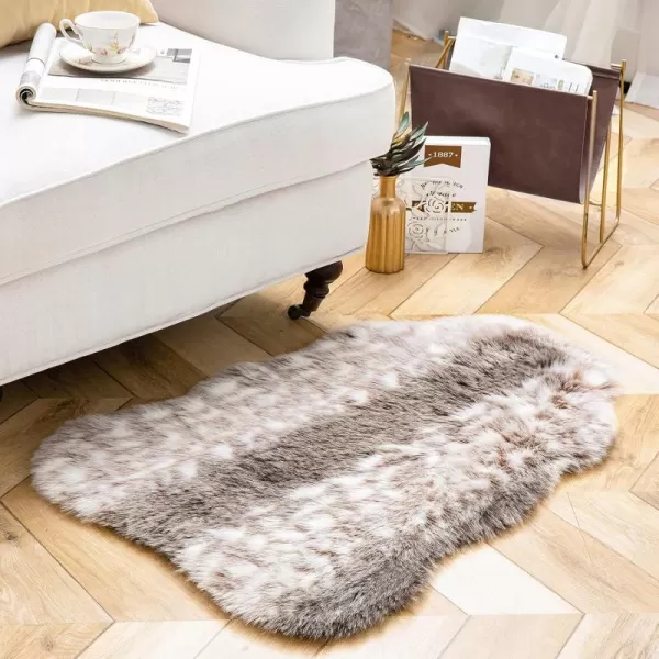 Phantoscope Faux Fur Rug Fluffy Soft Faux Fox Fur Area Rugs for Bedroom Livingroom Kids Room Decor Shaggy Fur Rugs AntiSkid Beige 2 x 3 FeetDark Coffee