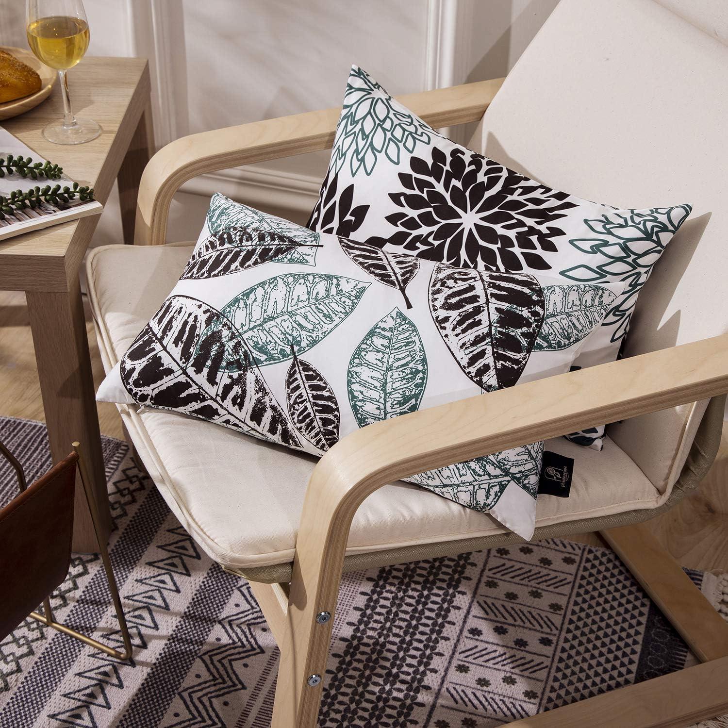 imagePhantoscope Set of 4 New Living Series Leaf Geometric Throw Decorative Velvet Pillow Cover Cushion Cover Christmas Green 18 x 18 inches 45 x 45 cmBlack