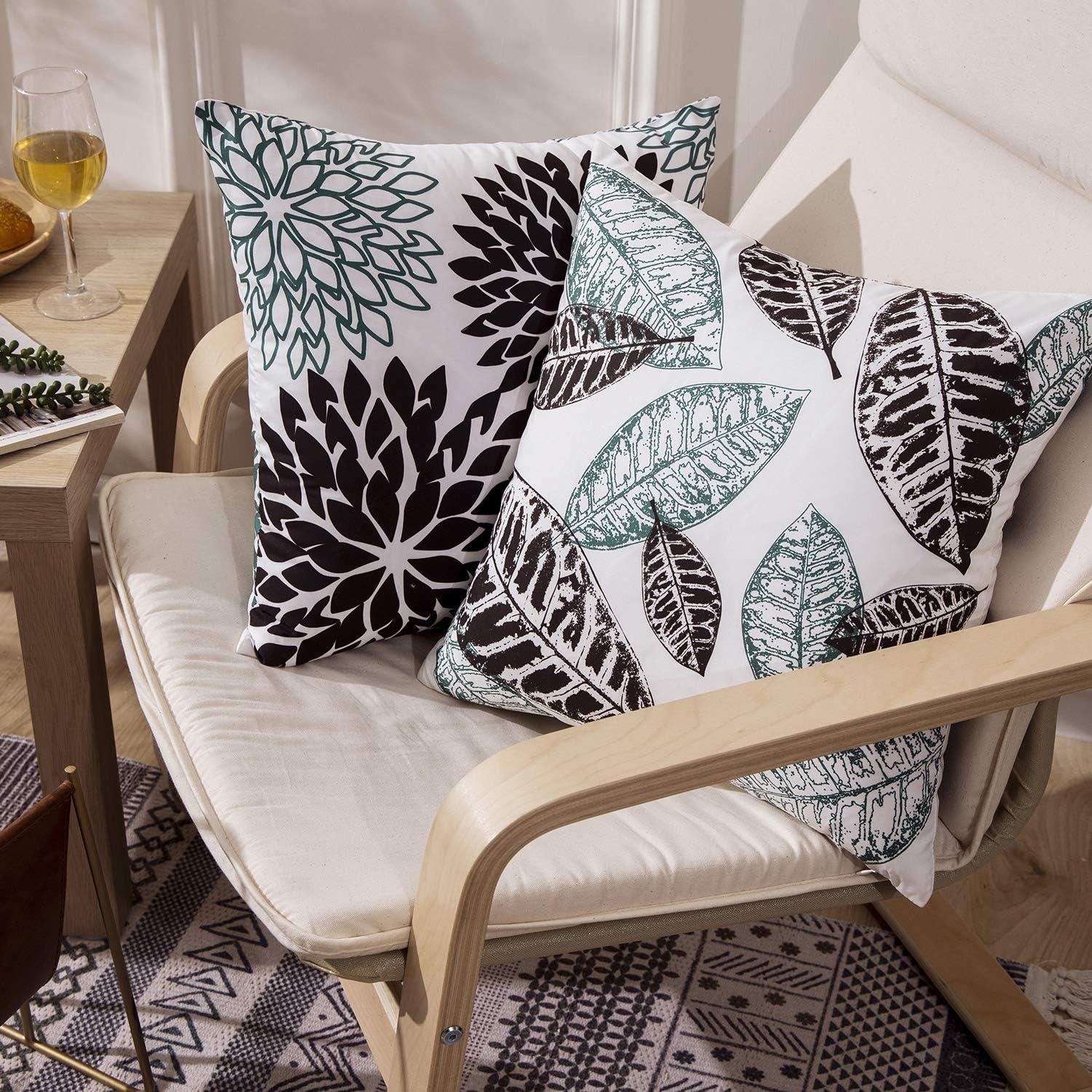 imagePhantoscope Set of 4 New Living Series Leaf Geometric Throw Decorative Velvet Pillow Cover Cushion Cover Christmas Green 18 x 18 inches 45 x 45 cmBlack