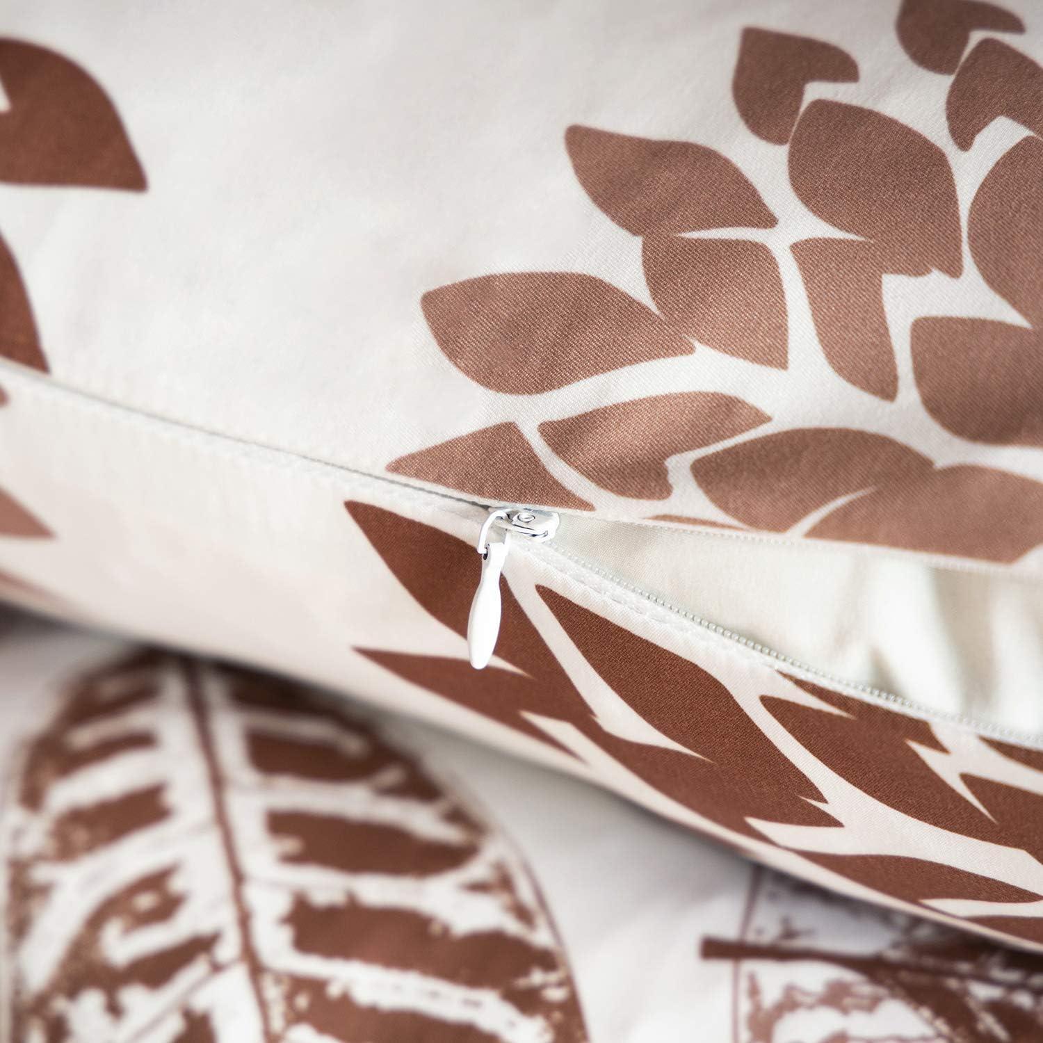 imagePhantoscope Set of 4 New Living Series Leaf Geometric Throw Decorative Velvet Pillow Cover Cushion Cover Christmas Green 18 x 18 inches 45 x 45 cmCaramel