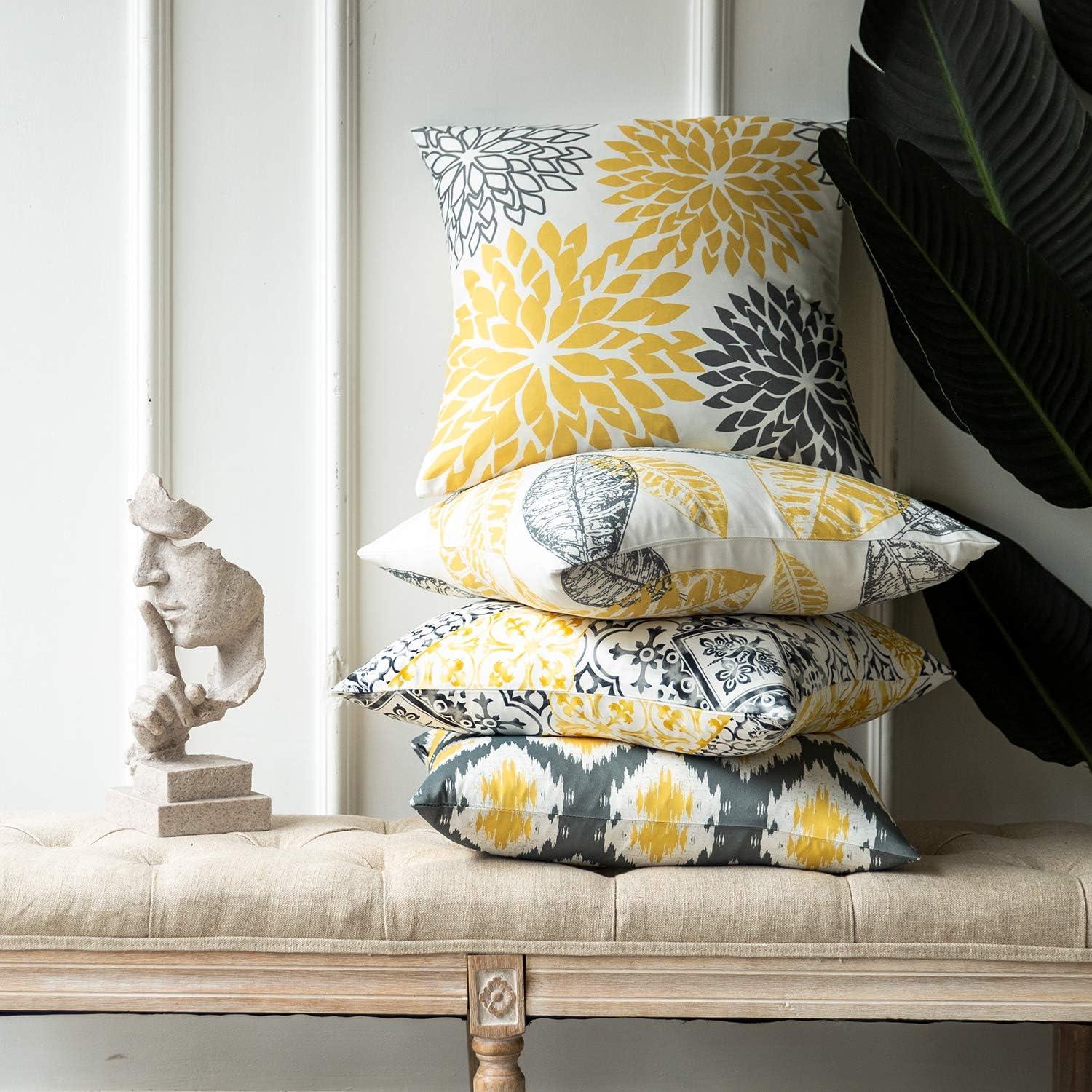 imagePhantoscope Set of 4 New Living Series Leaf Geometric Throw Decorative Velvet Pillow Cover Cushion Cover Christmas Green 18 x 18 inches 45 x 45 cmYellow