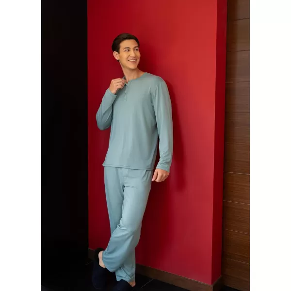 Fruit of the Loom Mens 360 Stretch Long Sleeve Henley Top and Pant Sleep Pajama SetGreen