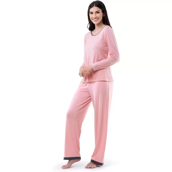 Fruit of the Loom Womens Long Sleeve Tee and Pant 2 Piece Sleep SetSoft Pink