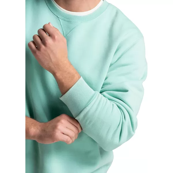 Fruit of the Loom Mens Eversoft Fleece Sweatshirts Moisture Wicking ampamp Breathable Crewneck SweatshirtGarment Dyed Cascade Green