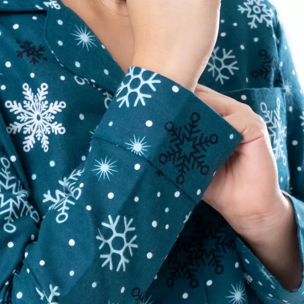 imageFruit of the Loom Womens Flannel Sleep ShirtSnowflake