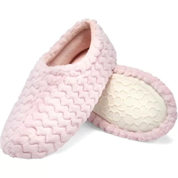 imageFruit of the Loom Womens Chevron Closed Back Slipper  Comfortable Memory Foam Sole IndoorOutdoor Machine WashablePink