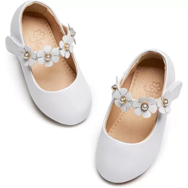 White-fm15