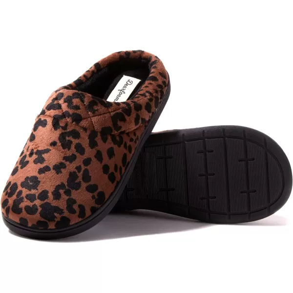 Dearfoams Women's Indoor/Outdoor Memory Foam Darcy Microfiber Velour Clog, Wide Widths Slipper