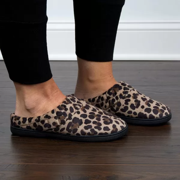 Dearfoams Women's Indoor/Outdoor Memory Foam Darcy Microfiber Velour Clog, Wide Widths Slipper
