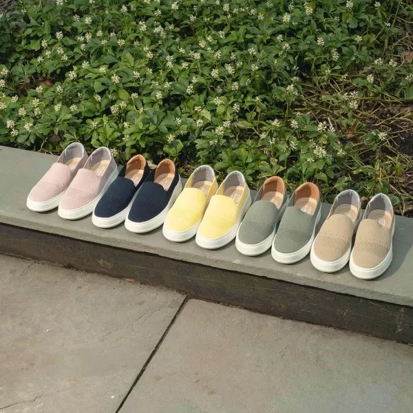 Dearfoams Women's Slip-On Lightweight Comfortable Sophie Loafers with Arch Support