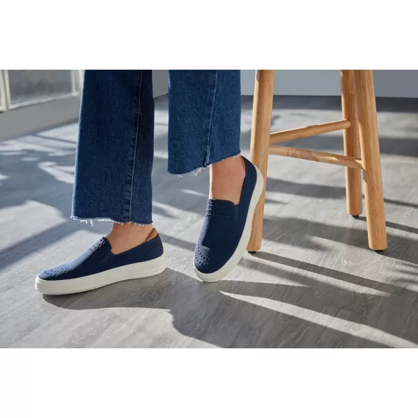 Dearfoams Women's Slip-On Lightweight Comfortable Sophie Loafers with Arch Support
