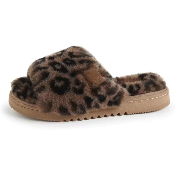 Dearfoams Women's Fireside Cairns Shearling Easy on/Off Slide Sandal Slipper