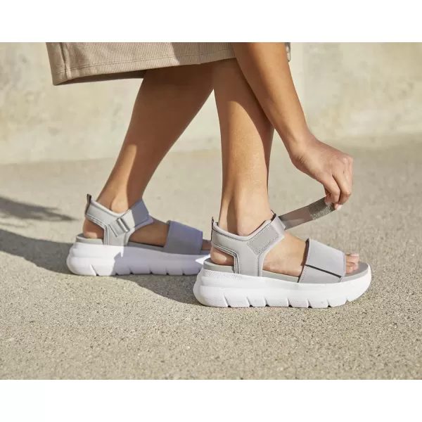 Dearfoams Women's Lightweight Comfortable Adjustable Platform Sandal