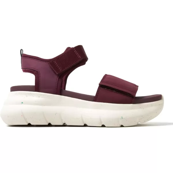 Dearfoams Women's Lightweight Comfortable Adjustable Platform Sandal