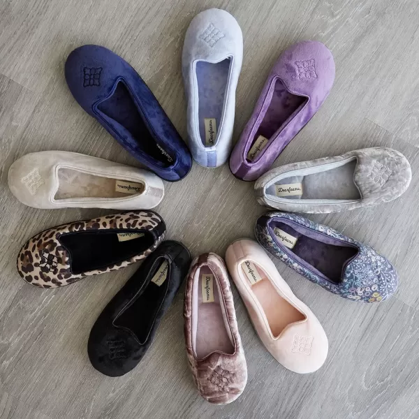 Dearfoams Women's Rebecca Chenille Closed Back Slipper