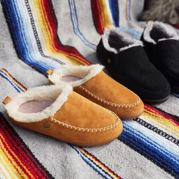 Dearfoams Women's Alpine Bern Clog Slipper