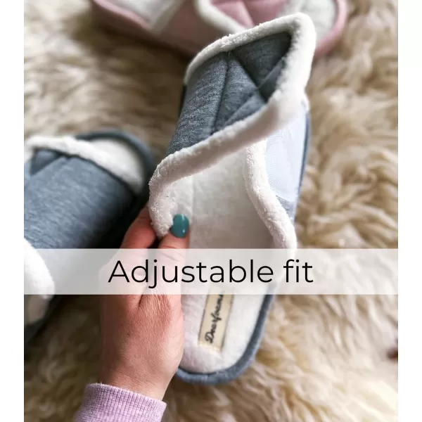 Dearfoams womens Adjustable Indoor/Outdoor Machine Washable Memory Foam Slide