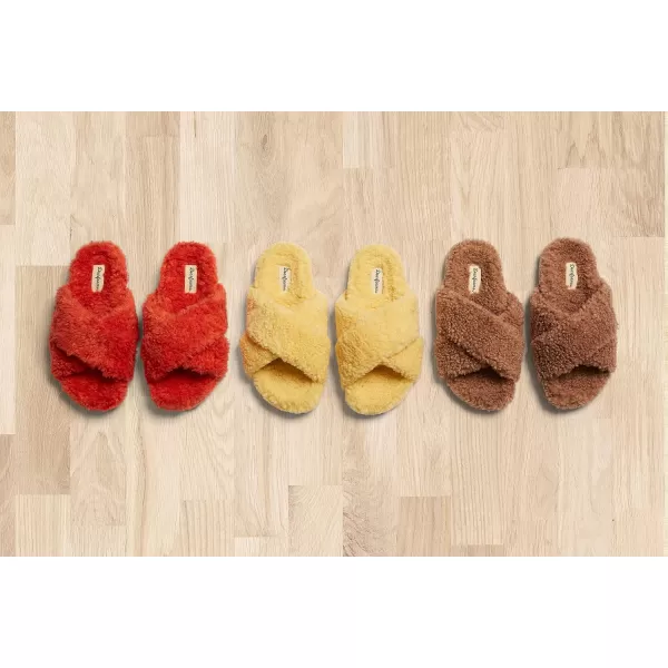 Dearfoams Women's Maddy Teddy Crossband Molded Footbed Slide Slipper