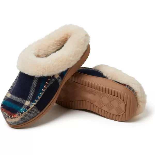 Dearfoams Womens Atley Indoor Outdoor House Shoe Fuzzy Memeory Foam Clog SlipperNavy Plaid