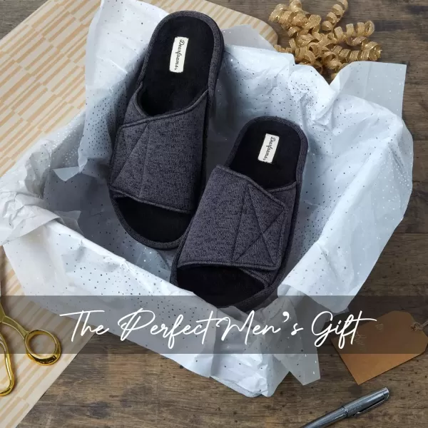 imageDearfoams Mens Adjustable IndoorOutdoor Memory Foam Machine Washable Summer Slide SlipperBlack Marled Knit