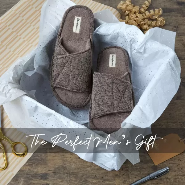 imageDearfoams Mens Adjustable IndoorOutdoor Memory Foam Machine Washable Summer Slide SlipperFossil Marled Knit