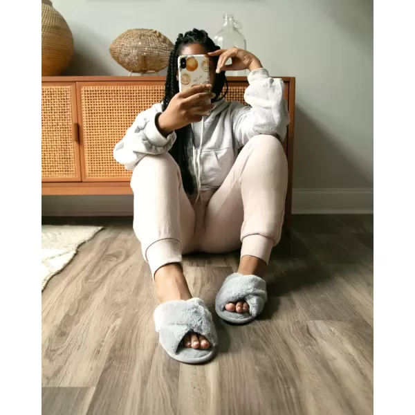 imageDearfoams Womens Jessica Furry Cross Band Slide SlipperSleet