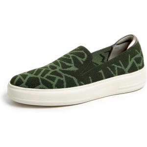 imageDearfoams Womens SlipOn Lightweight Comfortable Sophie LoaferOlive Print
