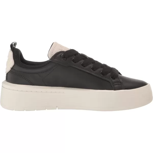 Lacoste Women's Carnaby Plat 123 1 SFA Sneaker