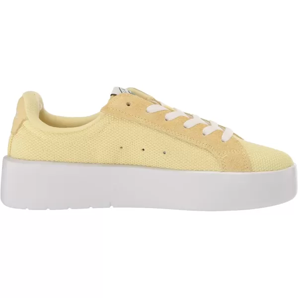 Lacoste Women's Carnaby Platform Lite Sneaker