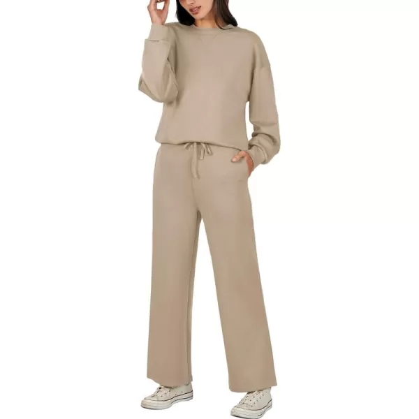 Caracilia Women's Two Piece Outfits Long Sleeve Sweatsuit Crewneck top with Jogger Pants Lounge Sets