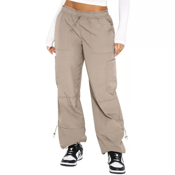 02_ Khaki