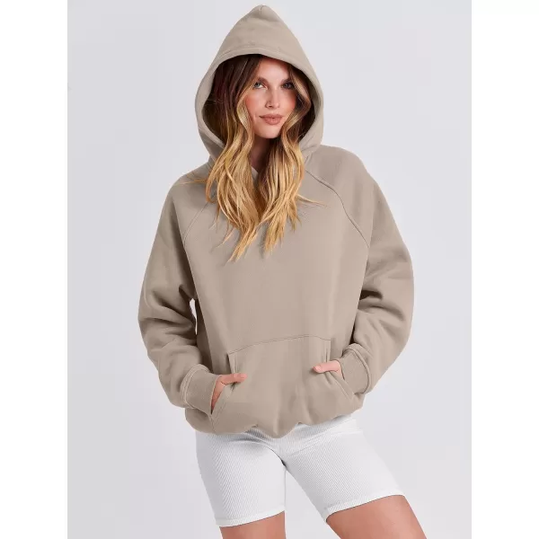 Caracilia Women Hoodies Oversized Sweatshirts Fleece Sweaters Long Sleeve Shirts Cute Loose Y2K Clothes Fall Pullover Top
