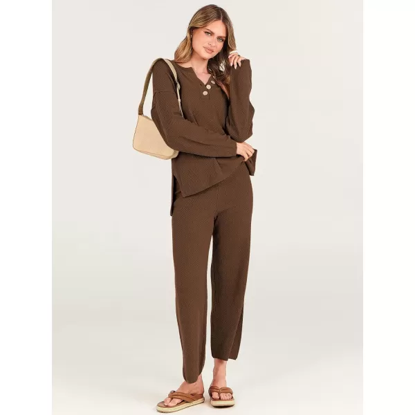 imageANRABESS Women 2 Piece Outfits Oversized Knit Loungewear Loose Slouchy Sweater Set 2023 Fall Trendy Matching Lounge SetsDeep Brown
