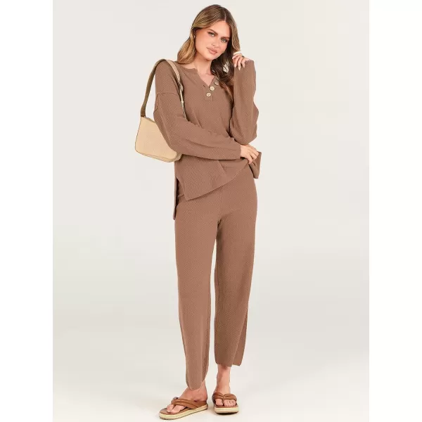 imageANRABESS Women 2 Piece Outfits Oversized Knit Loungewear Loose Slouchy Sweater Set 2023 Fall Trendy Matching Lounge SetsLight Brown