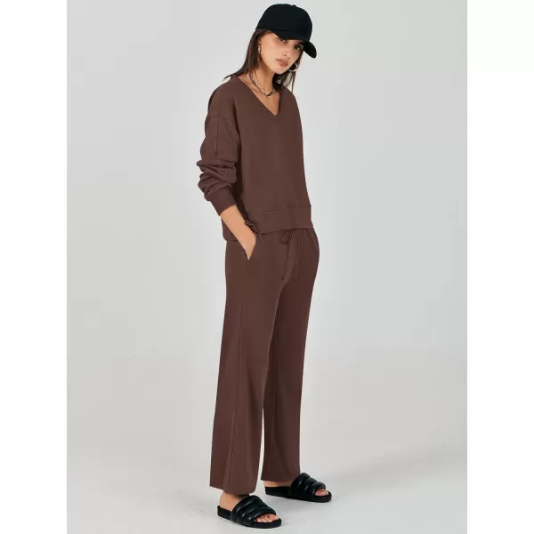 imageANRABESS Womens Two Piece Outfits Matching Sets Long Sleeve Crop Pullover Top and Wide Leg Pants Tracksuit Lounge SetBrown