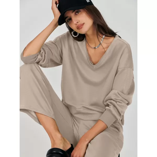 imageANRABESS Womens Two Piece Outfits Matching Sets Long Sleeve Crop Pullover Top and Wide Leg Pants Tracksuit Lounge SetKhaki