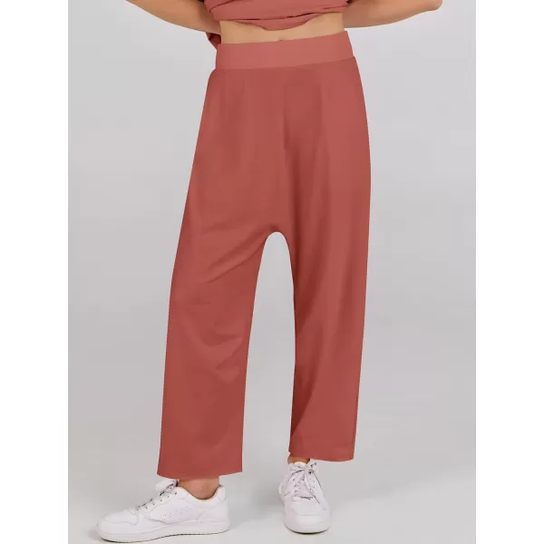imageANRABESS Womens Two Piece Outfits Sleeveless Top  Harem Cropped Pants Matching Lounge Summer Sets 2024 Fashion ClothesRust