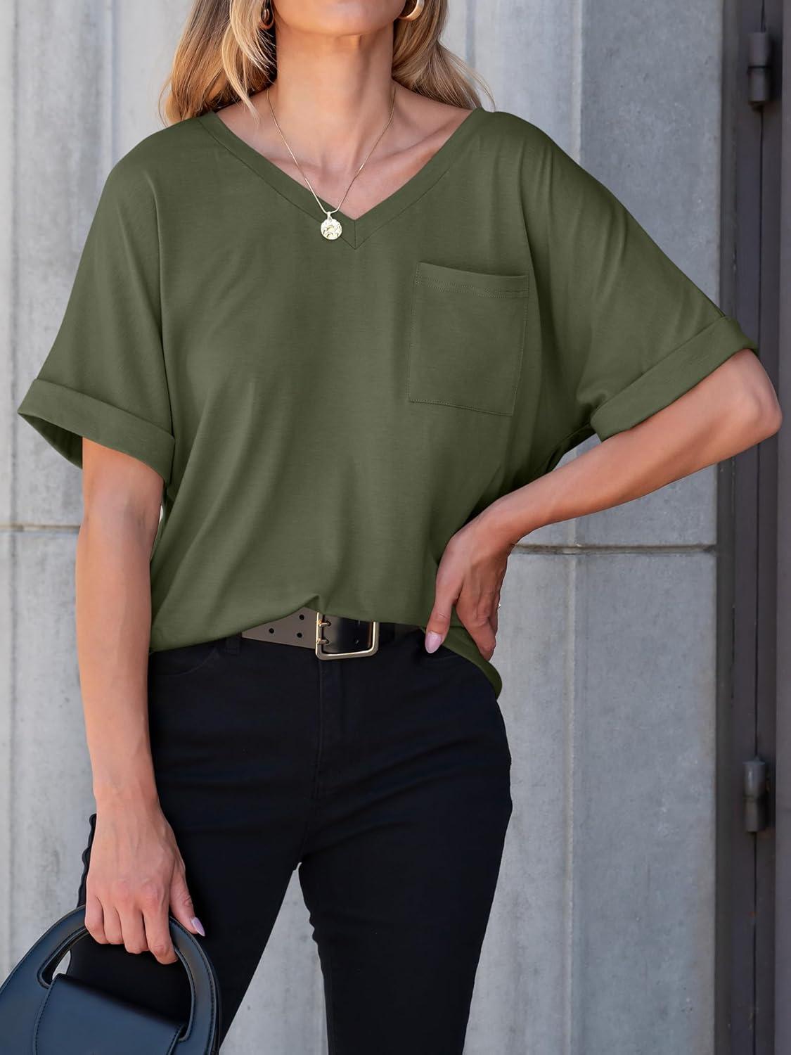 imageANRABESS Women T Shirts Oversized Short Sleeve V Neck 2025 Summer Casual Loose Tops Basic Tee Shirts Outfits with PocketArmy Green