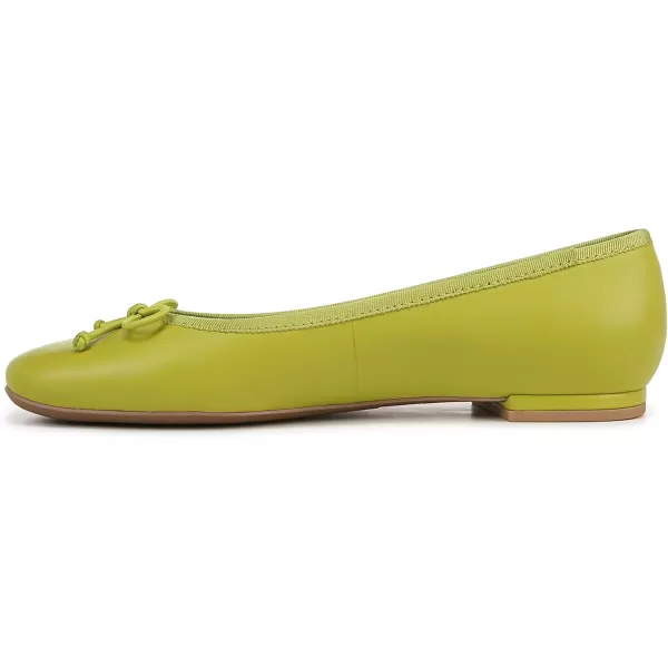 Franco Sarto Womens Classic Ballet FlatGreen Apple Leather