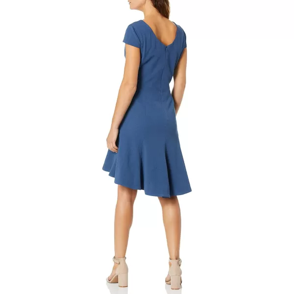 Dress the Population Womens Size Bettie Sleeve Plunging Fit amp Flare Short Dress PlusGraphite Blue