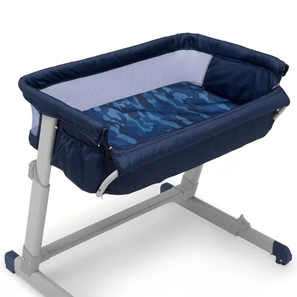 GAP babyGap Whisper Bedside Bassinet Sleeper with Breathable Mesh and Adjustable Heights - Lightweight Portable Crib - Made with Sustainable Materials, Navy Camo