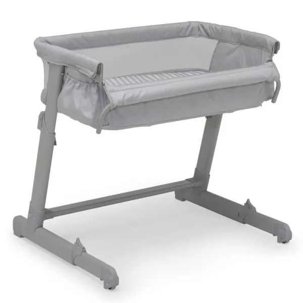 GAP babyGap Whisper Bedside Bassinet Sleeper with Breathable Mesh and Adjustable Heights - Lightweight Portable Crib - Made with Sustainable Materials, Navy Camo