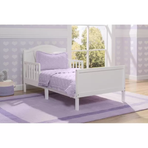 Delta Children Bennett Wood Toddler Bed - Greenguard Gold Certified, Grey