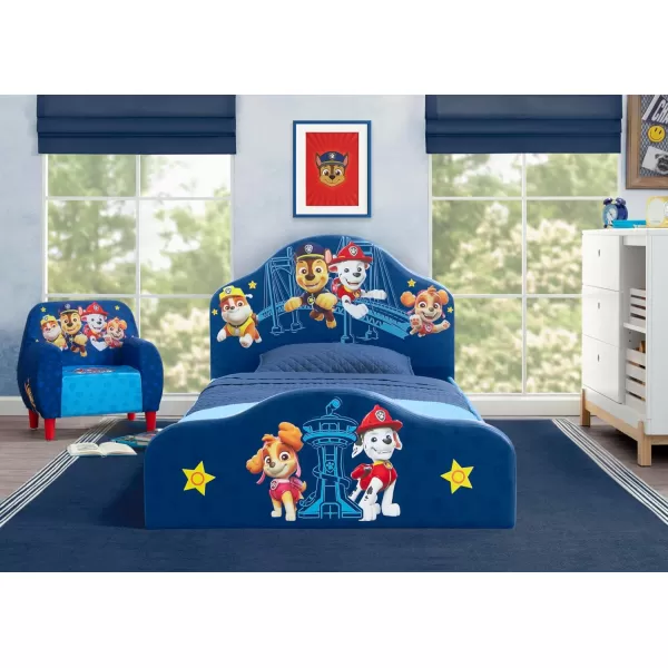 Delta Children - Disney Minnie Mouse Foam Chair for Kids, Pink